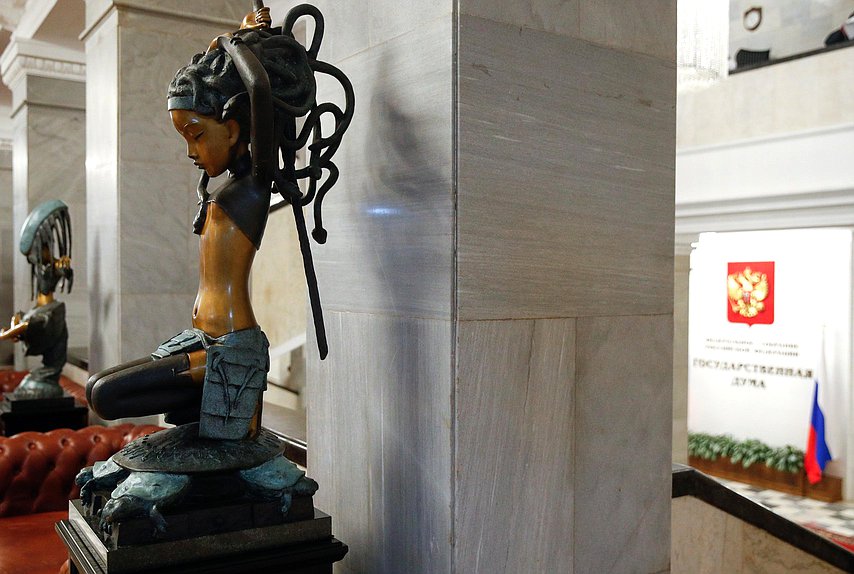 Открытие выставки, посвященной 25-летию творческой деятельности скульптора Андрея Осташова