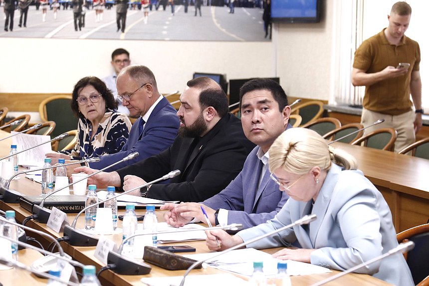 Заседание Комитета по охране здоровья