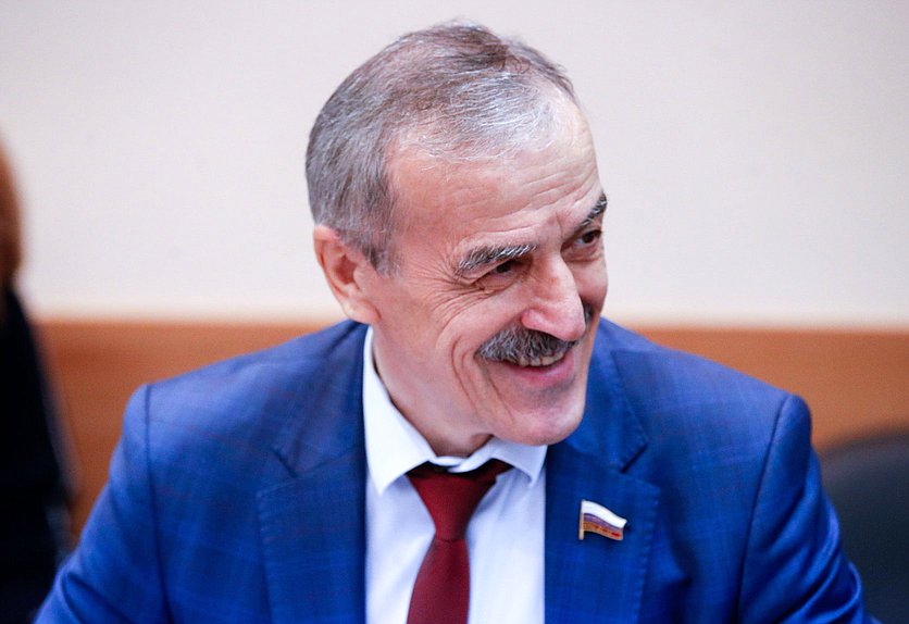 Заместитель Председателя Комитета по просвещению Нурбаганд Нурбагандов