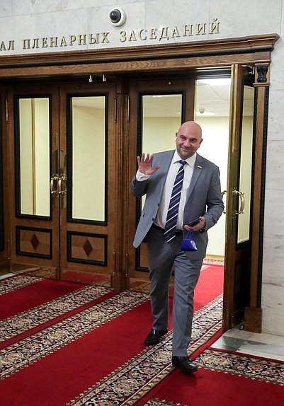 Член Комитета по экологии, природным ресурсам и охране окружающей среды Тимофей Баженов
