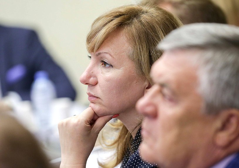 Заместитель Председателя Комитета по образованию и науке Лариса Тутова