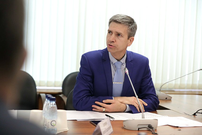 Заседание экспертного совета при Комитете по промышленности и торговле
