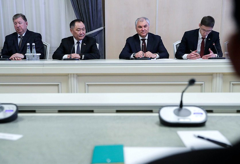 Chairman of the Committee on Agrarian Issues Vladimir Kashin, Deputy Chairman of the State Duma Sholban Kara-ool and Chairman of the State Duma Vyacheslav Volodin