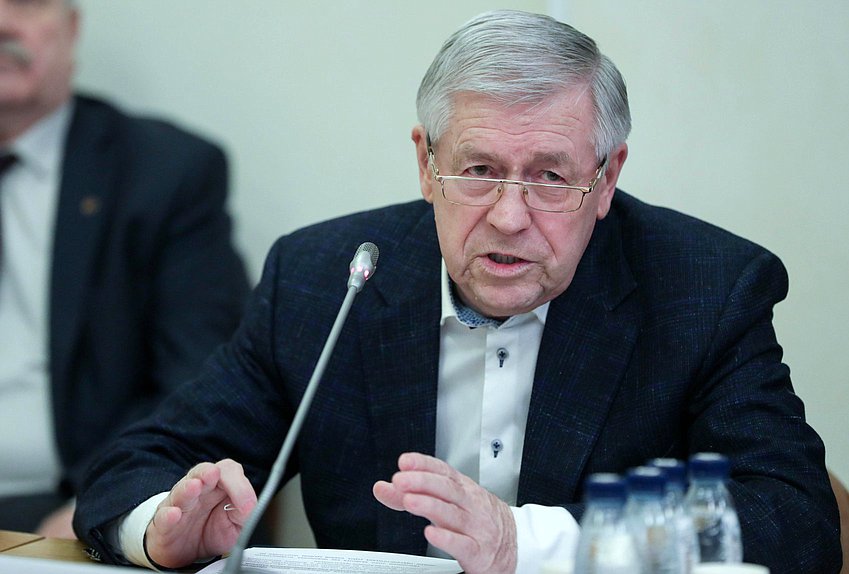 Заместитель Председателя Комитета по безопасности и противодействию коррупции Эрнест Валеев