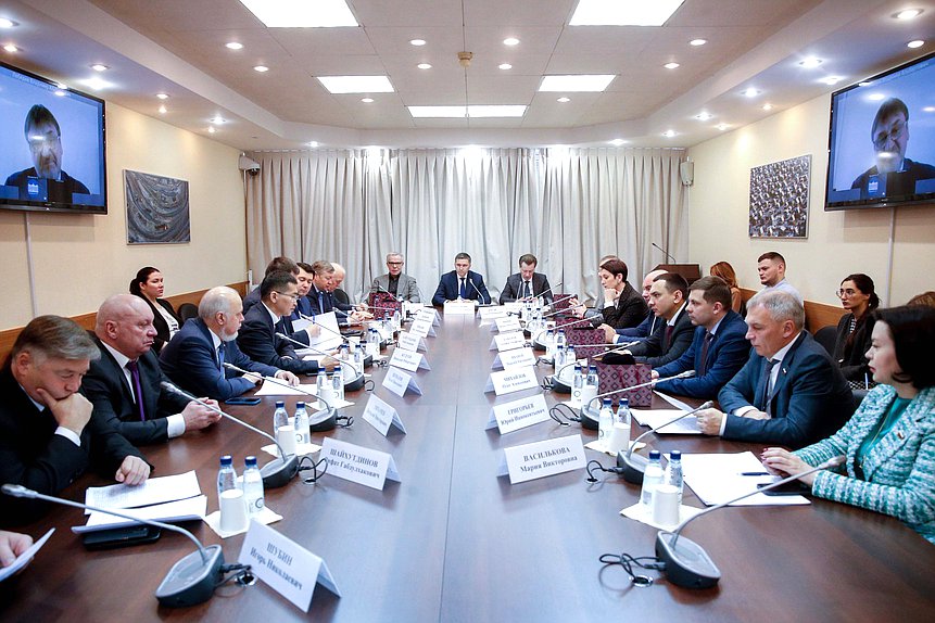 Заседание Комитета по экологии, природным ресурсам и охране окружающей среды