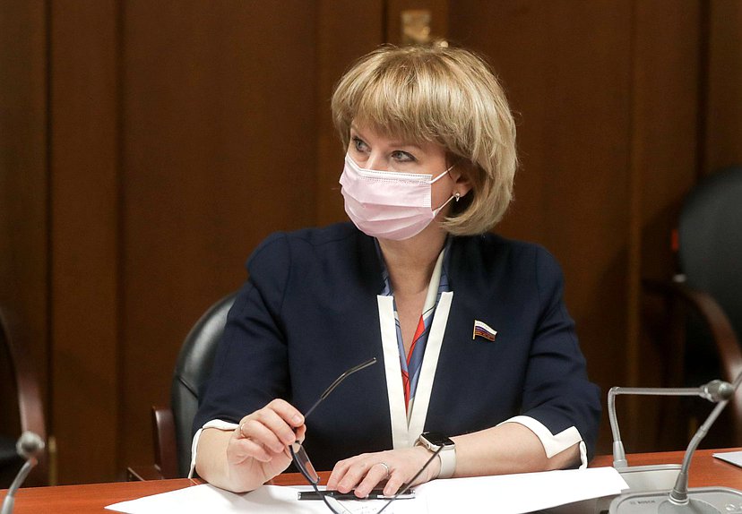 Член Комитета по охране здоровья Вероника Власова