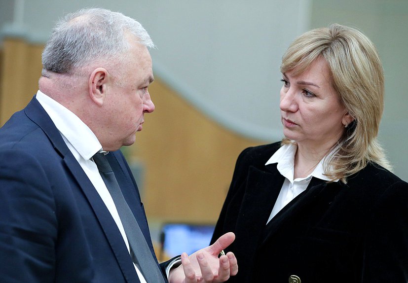 Член Комитета по просвещению Лариса Тутова