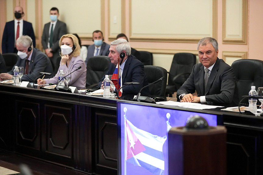 Reunión del Jefe de la Duma Estatal, Vyacheslav Volodin, con el Presidente de la Asamblea Nacional del Poder Popular y del Consejo de Estado de la República de Cuba, Esteban Lazo Hernández