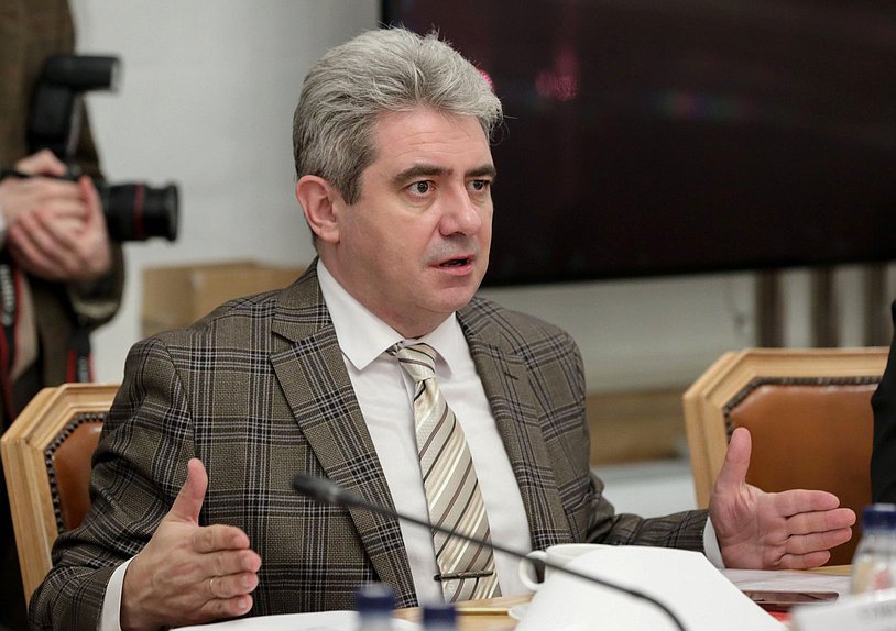 Заседание Комитета по просвещению