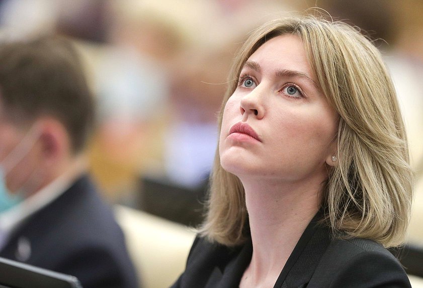 Член Комитета по образованию и науке Алена Аршинова