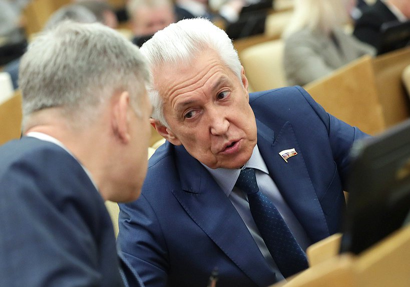 Руководитель фракции «Единая Россия» Владимир Васильев