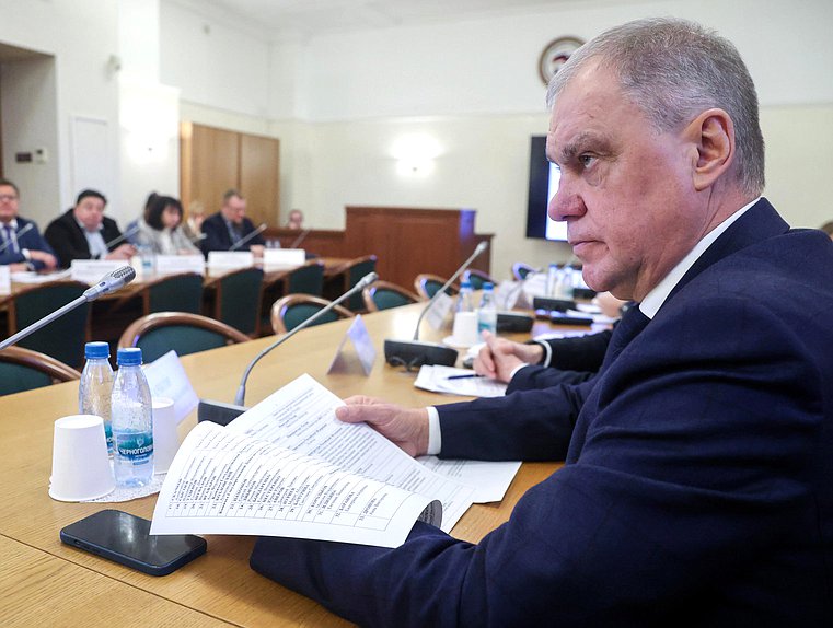 Член Комитета по экологии, природным ресурсам и охране окружающей среды Александр Скачков