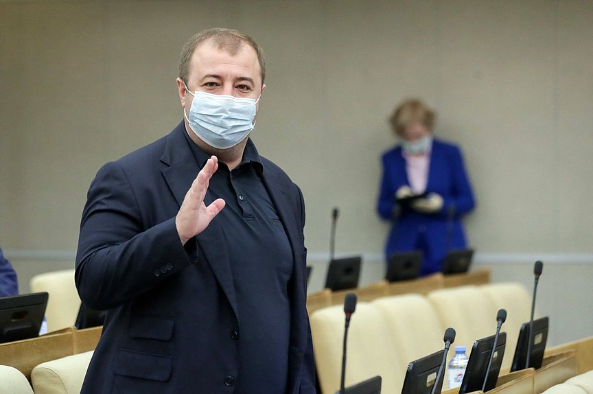 Член Комитета по международным делам Расул Боташев