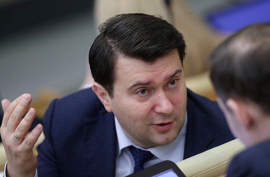 Заместитель Председателя Комитета по экологии, природным ресурсам и охране окружающей среды Олег Лебедев