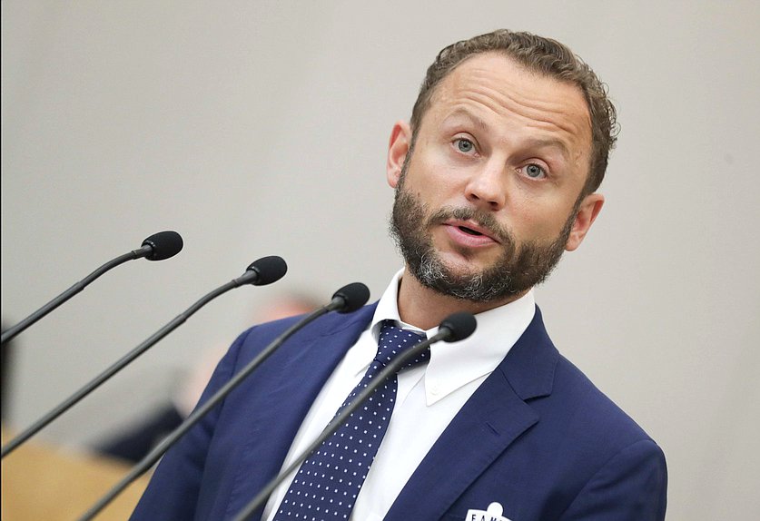Заместитель Председателя Комитета по транспорту и строительству Павел Федяев