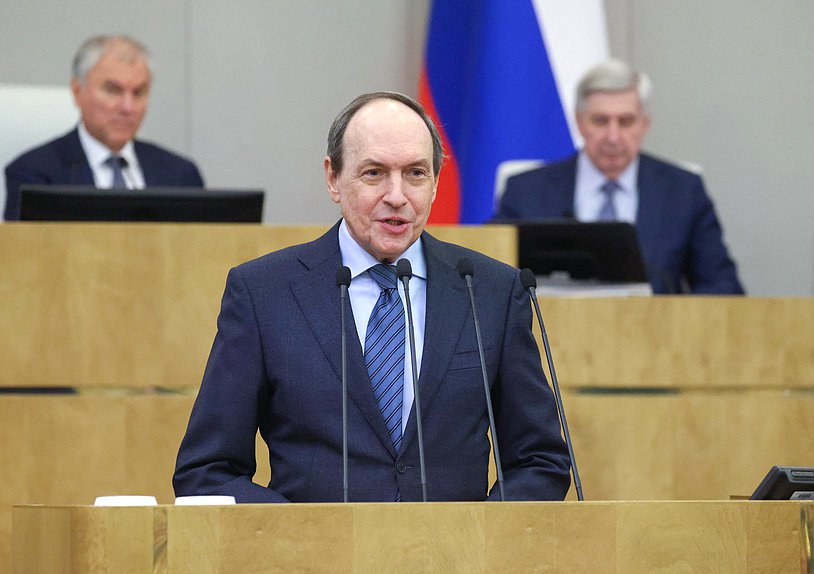 Первый заместитель Председателя Комитета по международным делам Вячеслав Никонов