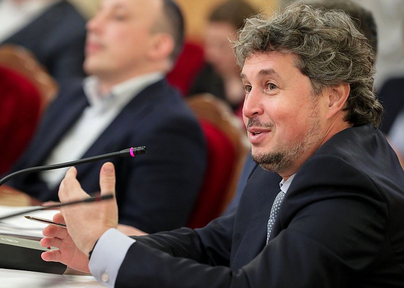 Круглый стол фракции партии «Новые люди» на тему «Защита прав предпринимателей в период специальной военной операции. Проблемы неправомерного изъятия собственности»