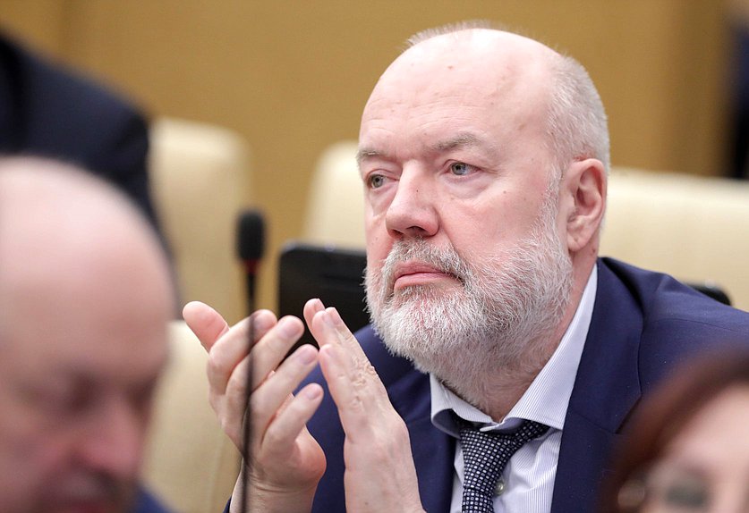 Председатель Комитета по государственному строительству и законодательству Павел Крашенинников