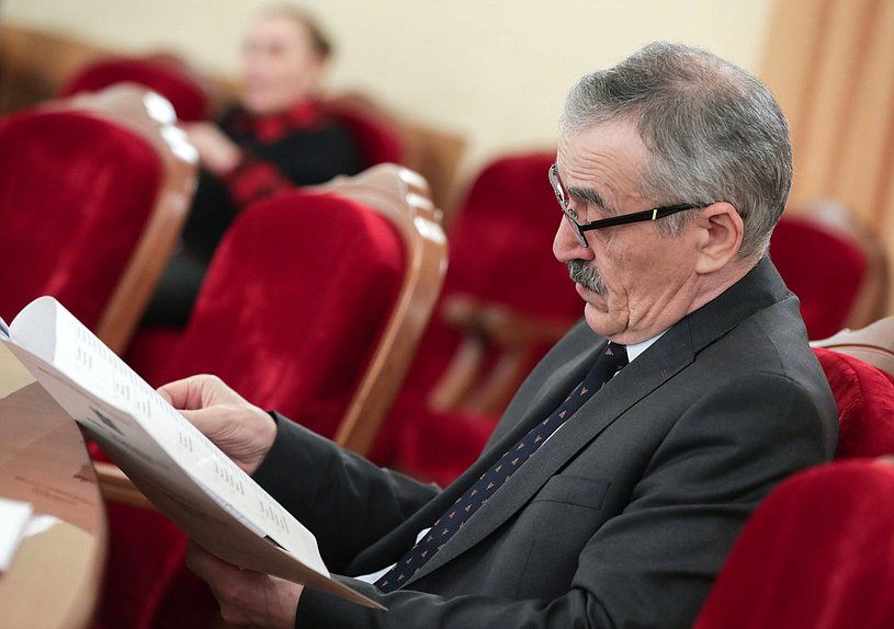 Заместитель Председателя Комитета по просвещению Нурбаганд Нурбагандов