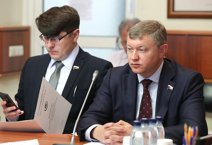 Заместитель Председателя Комитета по экологии, природным ресурсам и охране окружающей среды Евгений Марков