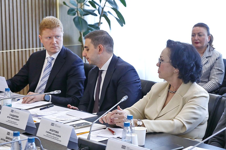 Заместитель Председателя Счетной палаты РФ Галина Изотова