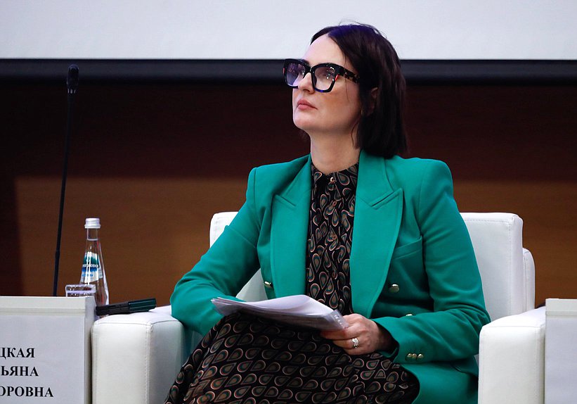 Первый заместитель Председателя Комитета по защите семьи, вопросам отцовства, материнства и детства Татьяна Буцкая