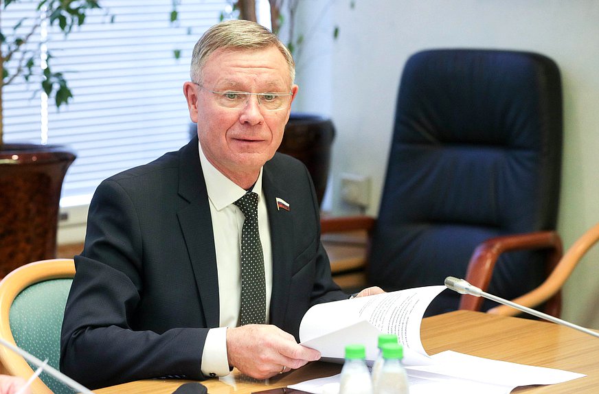 Член Комитета по региональной политике и проблемам Севера и Дальнего Востока Андрей Кузьмин