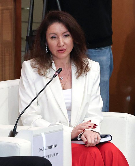 Кандидат на должность заместителя Председателя Правительства РФ – Руководителя Аппарата Правительства РФ Ирина Окладникова