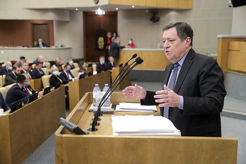 Председатель Комитета по бюджету и налогам Андрей Макаров