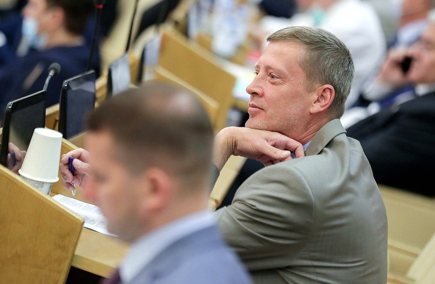 Член Комитета по государственному строительству и законодательству Сергей Иванов