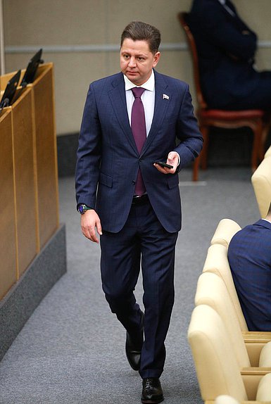 Член Комитета по строительству и жилищно-коммунальному хозяйству Илья Вольфсон