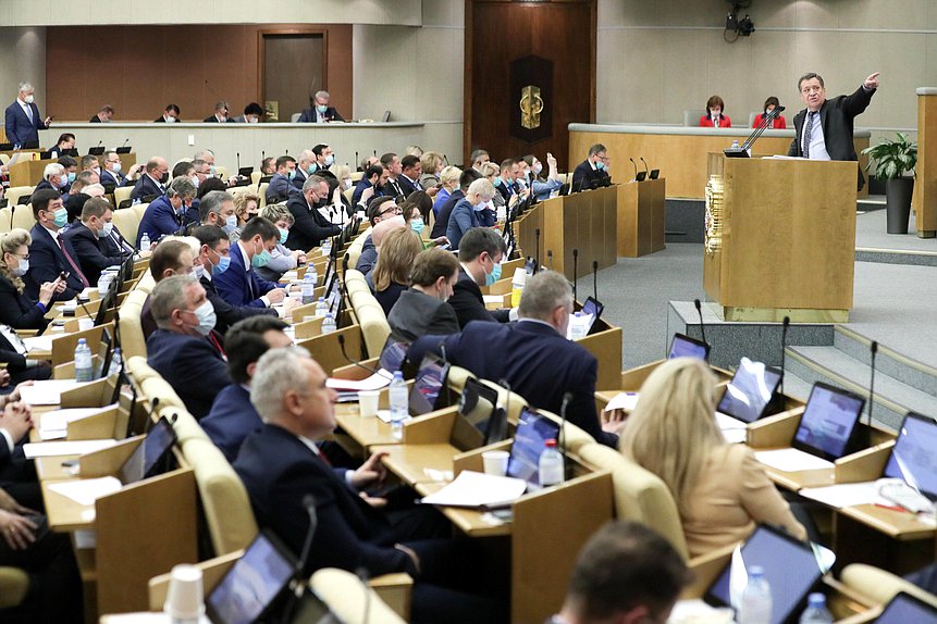 Председатель Комитета по бюджету и налогам Андрей Макаров