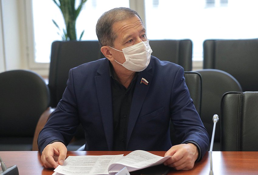 Член Комитета по энергетике Александр Каминский