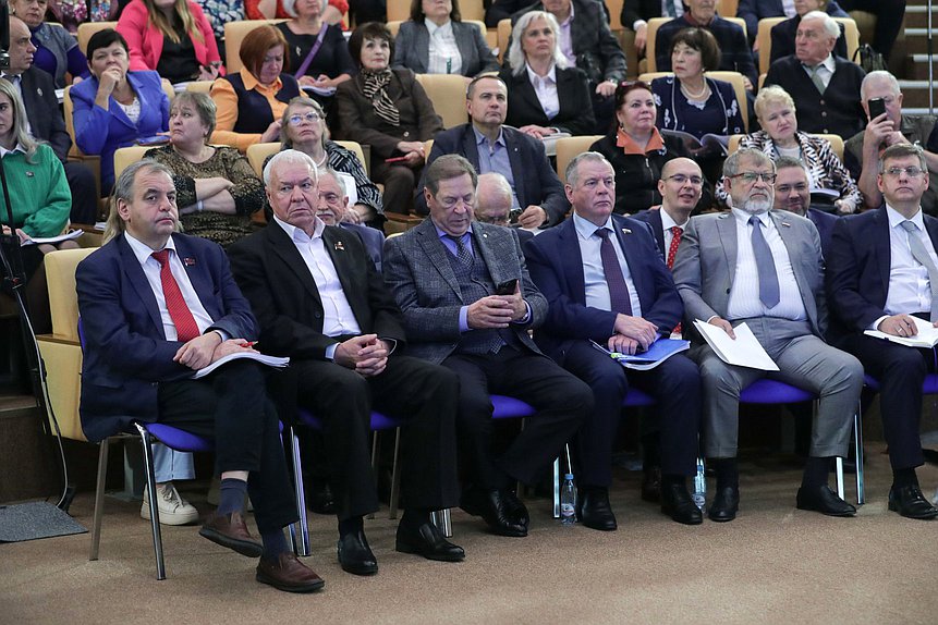 Парламентские слушания Комитета по аграрным вопросам на тему «Законодательное обеспечение развития животноводства в России»