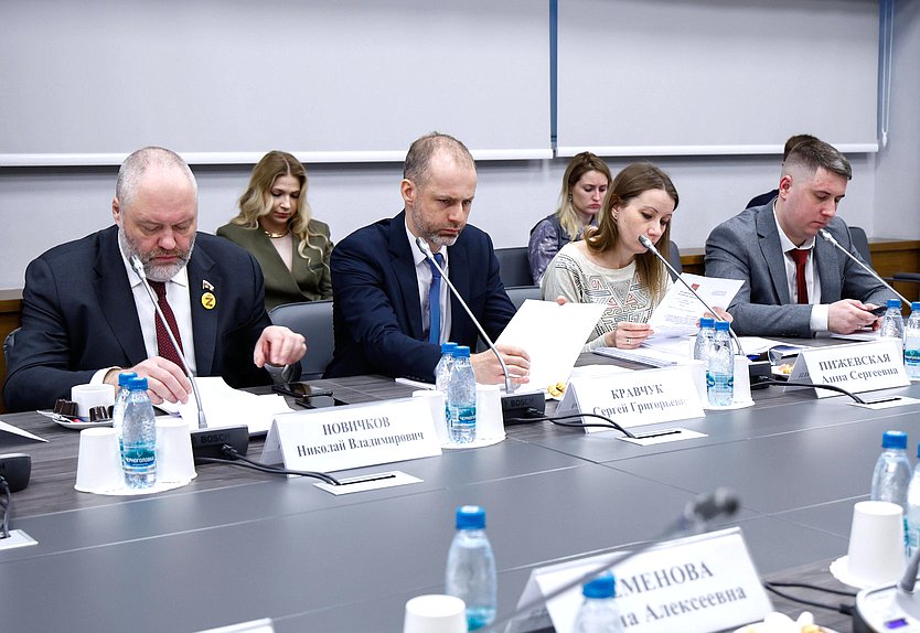 Заседание Комитета по защите семьи, вопросам отцовства, материнства и детства