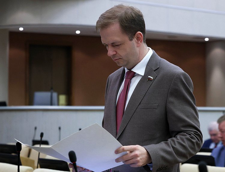 Член Комитета по малому и среднему предпринимательству Алексей Говырин