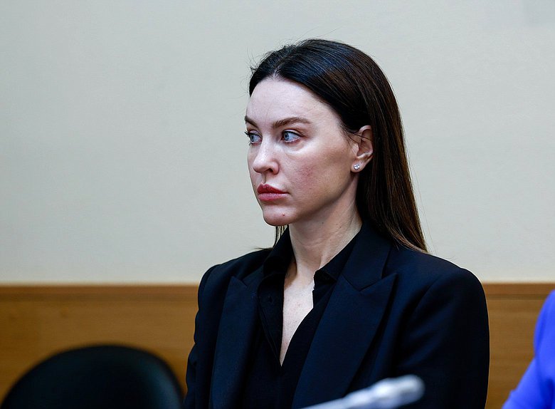 Первый заместитель Председателя Комитета по просвещению Алена Аршинова