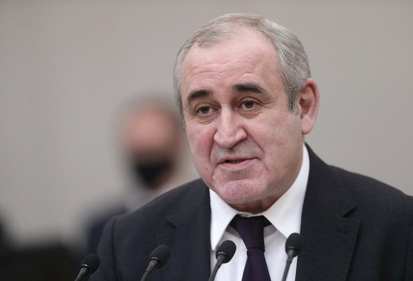 Руководитель фракции «Единая Россия» Сергей Неверов
