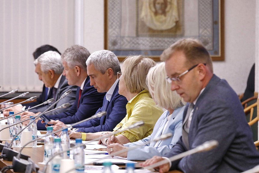 Заседание Комитета по охране здоровья