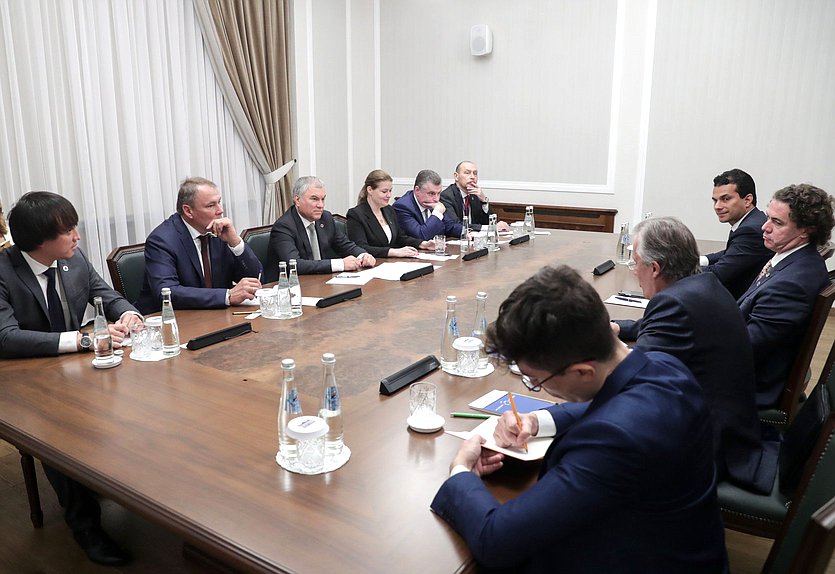 Reunión del Jefe de la Duma Estatal, Vyacheslav Volodin, y el Primer Vicepresidente del Senado Federal del Congreso Nacional de Brasil, Veneziano Vital do Rêgo Segundo Neto