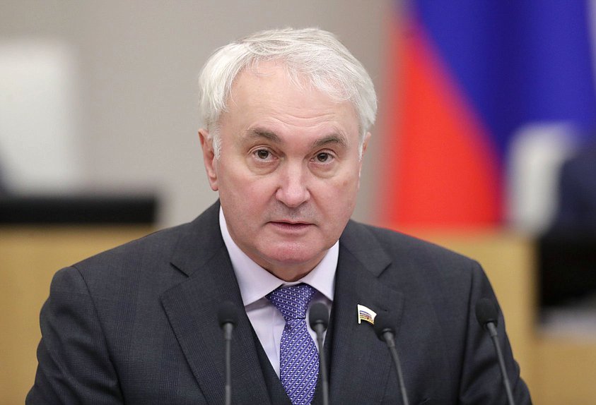 Председатель Комитета по обороне Андрей Картаполов