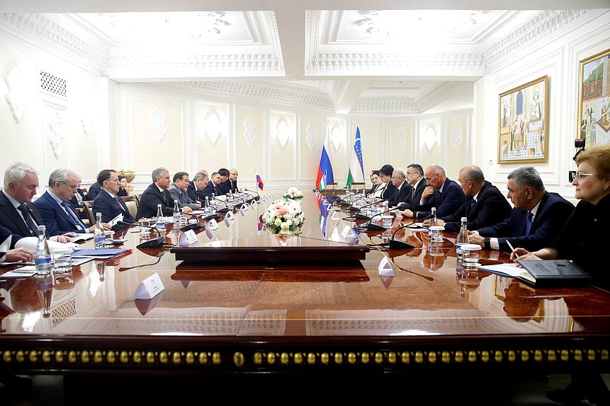 Встреча Председателя Государственной Думы Вячеслава Володина со спикером Законодательной палаты Олий Мажлиса Республики Узбекистан Нуриддином Исмоиловым