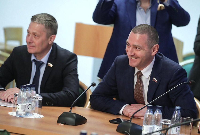 Член Комитета по вопросам собственности, земельным и имущественным отношениям Александр Ильтяков