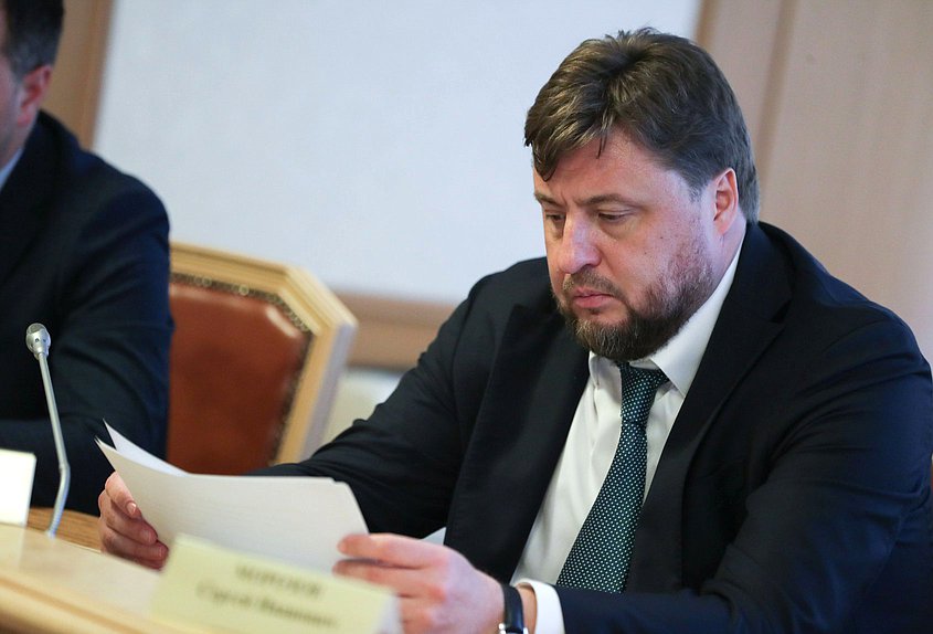 Круглый стол Комитета по аграрным вопросам на тему «Развитие кооперации и поддержка личных подсобных хозяйств: возможности самозанятости сельского населения»