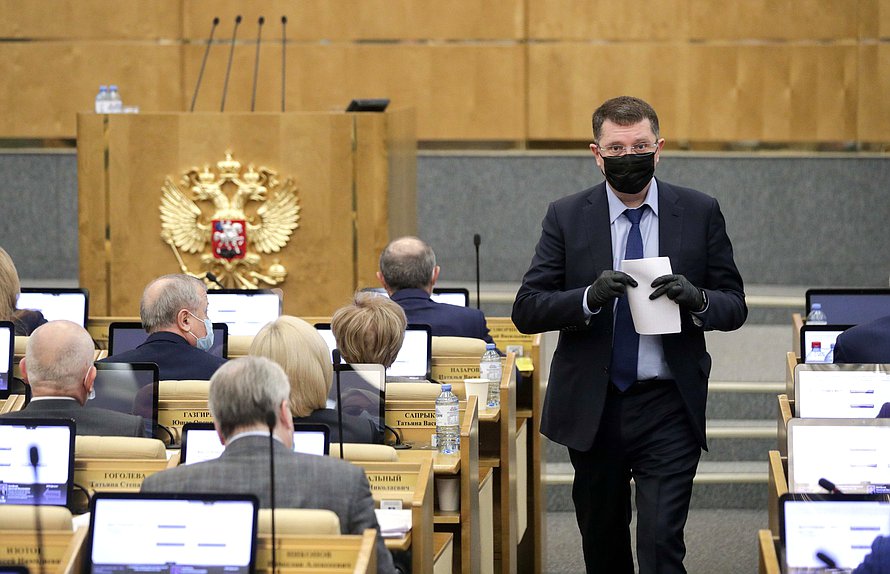 Председатель Комитета по экономической политике, промышленности, инновационному развитию и предпринимательству Сергей Жигарев
