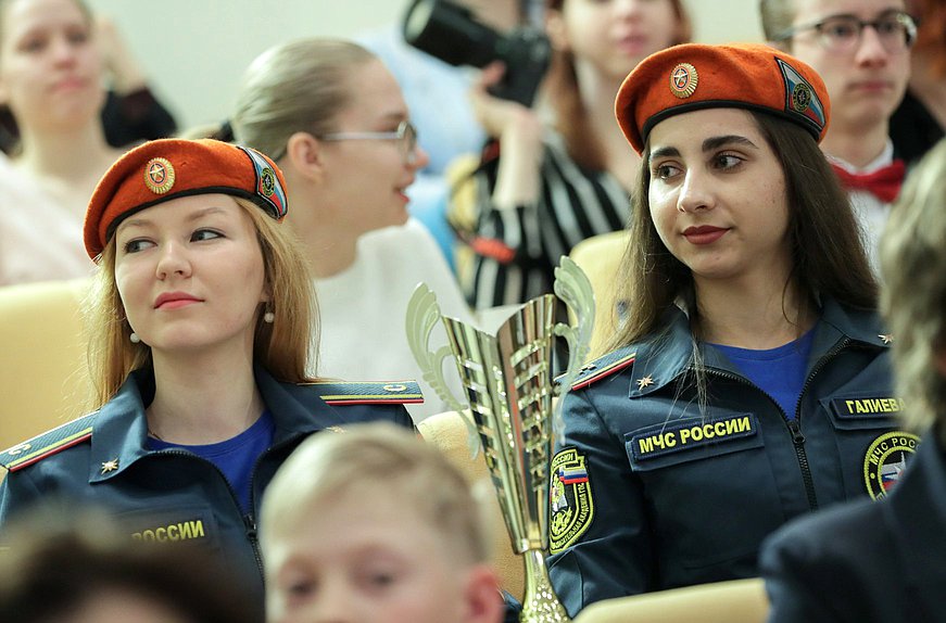 Награждение победителей четвертого международного конкурса «Расскажи о своей Родине»