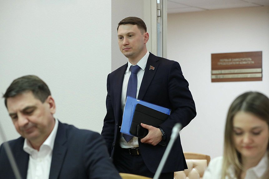 Член Комитета по туризму и развитию туристической инфраструктуры Артем Прокофьев