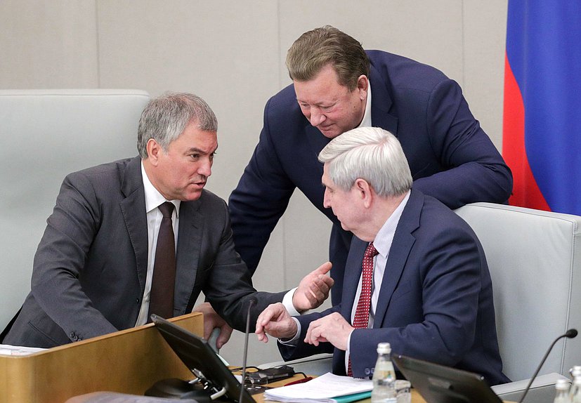 Председатель Государственной Думы Вячеслав Володин, Председатель Комитета по аграрным вопросам Владимир Кашин и Первый заместитель Председателя Государственной Думы Иван Мельников
