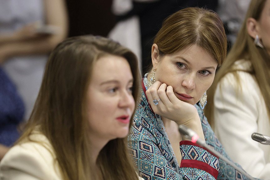 Заседание Комитета по информационной политике, информационным технологиям и связи