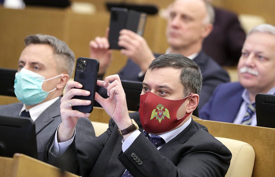 Председатель Комитета по информационной политике, информационным технологиям и связи Александр Хинштейн
